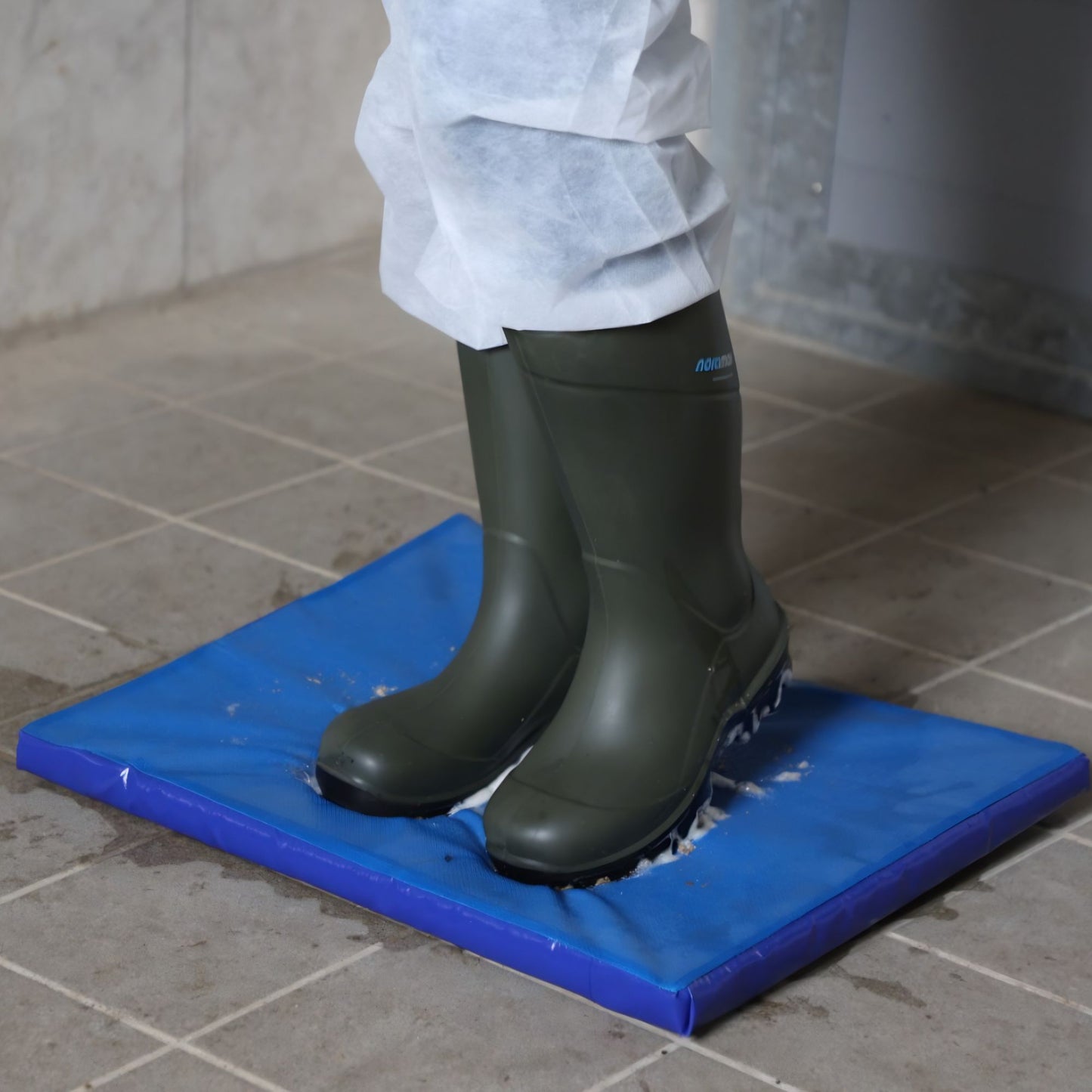 Tapis de désinfection sanitaire 55 x 45 x 3 cm – Pédiluve biosécurité élevage